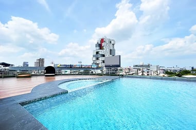swimming-pool-bazaar
